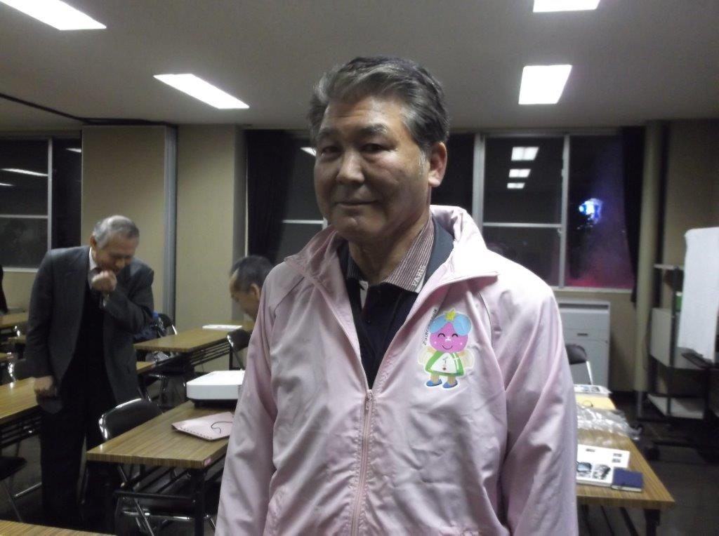 のぼり旗やスタッフジャンパーでPR