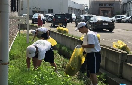 町内清掃活動「横中クリーン作戦」（7/19　横内中学校周辺）