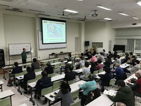大学連携公開講座「災害時の避難所運営を学ぶ」（2/7）