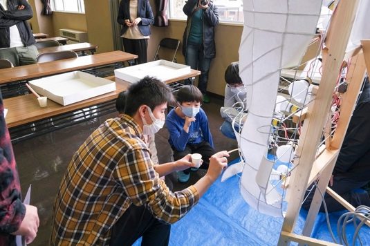 子ども向けワークショップ大型ねぶた面づくり体験