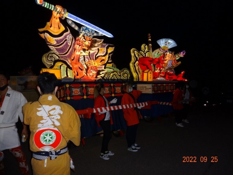 横内秋ねぶた