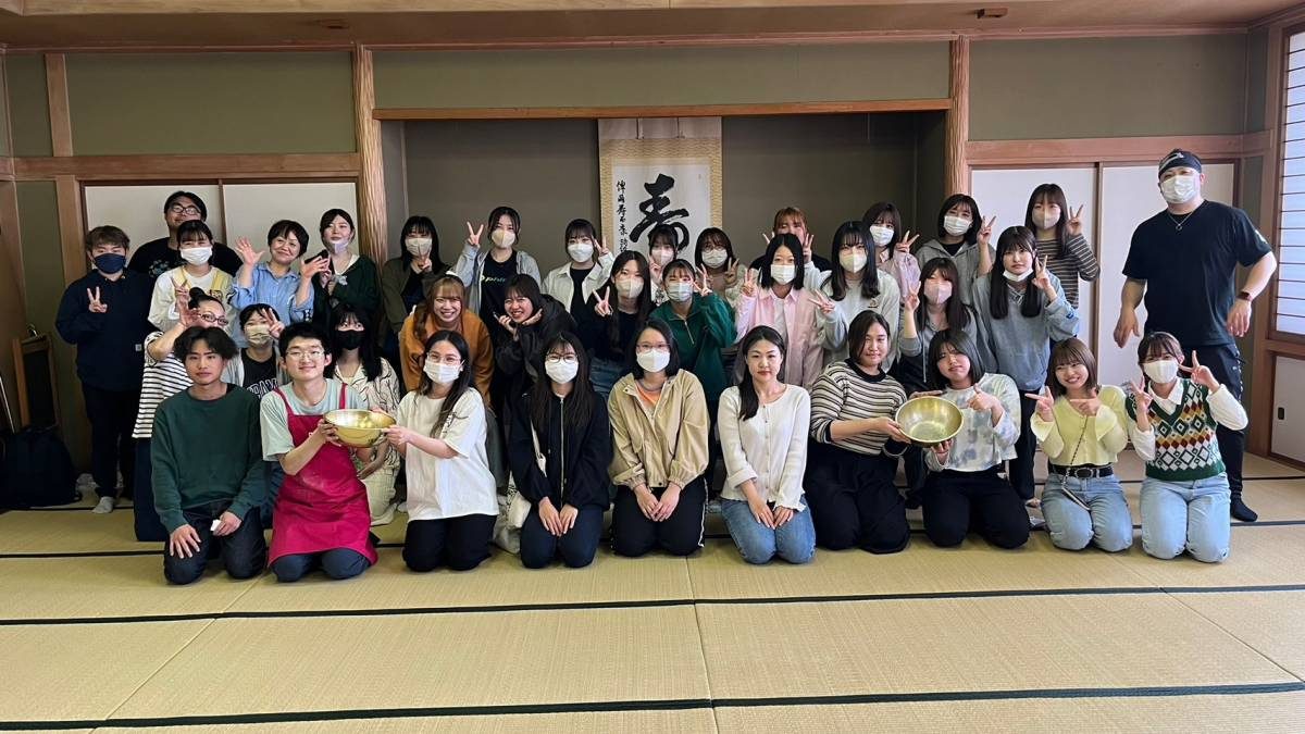 ほうきづくり地域交流会