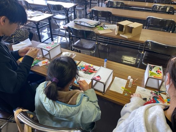 子ども向け「ねぶた灯篭・竹灯篭作りクラフト体験」